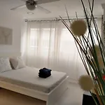 Apartment Estudio - Estudio 3 *